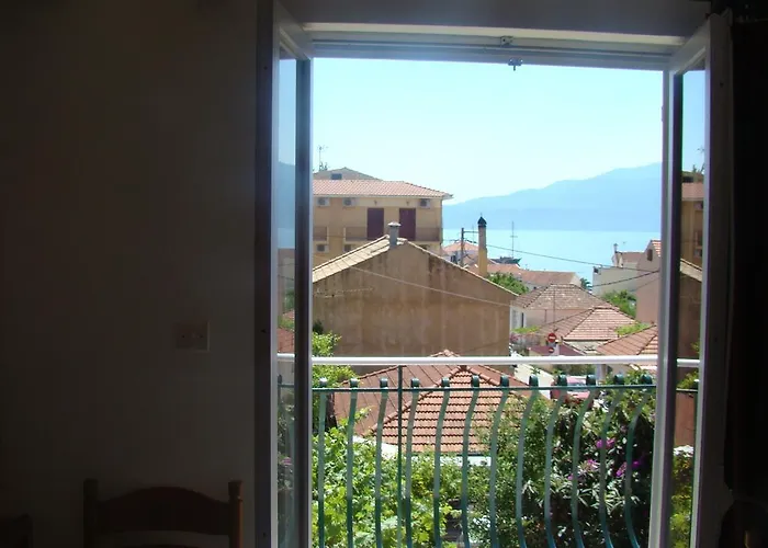 Apartmanhotel Dionisis Ajía Effimía